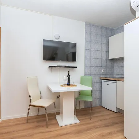 Daire By The Sea - 21425 Makarska